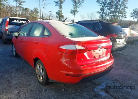 2015 Ford Fiesta Se z USA, uszkodzony, nr VIN 3FADP4BJXFM200129